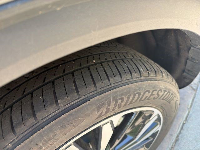 Certified 2022 Ford Escape SEL w/ SEL Stealth AWD Package image 11