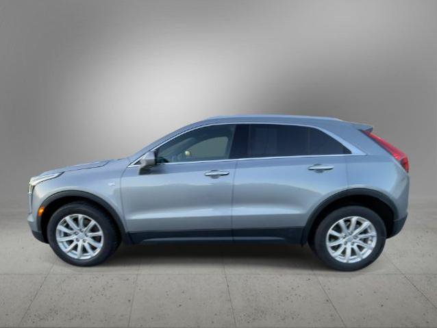 Used 2023 Cadillac XT4 Luxury w/ Cold Weather Package AWD/4WD image 6