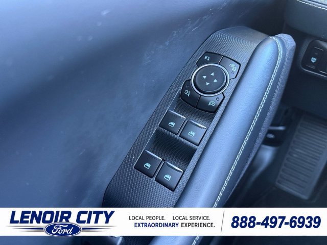 Certified 2025 Ford Mustang Mach-E Select w/ Comfort Package Lite RWD image 18