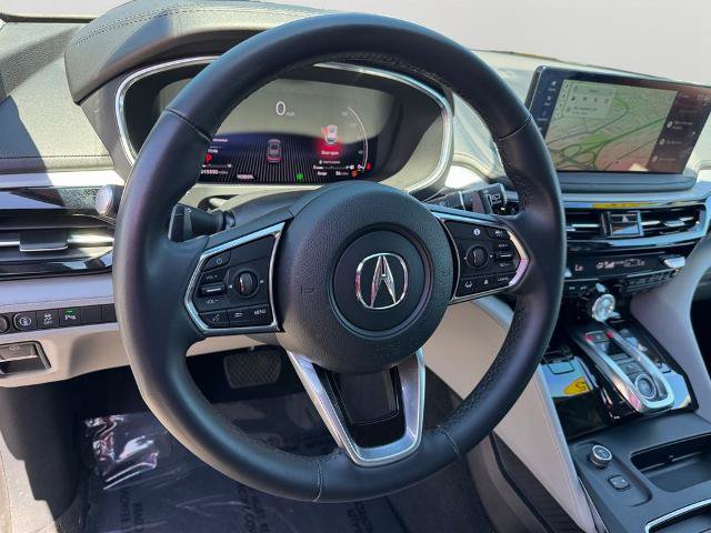 Used 2025 Acura MDX SH-AWD w/ Technology Package image 17