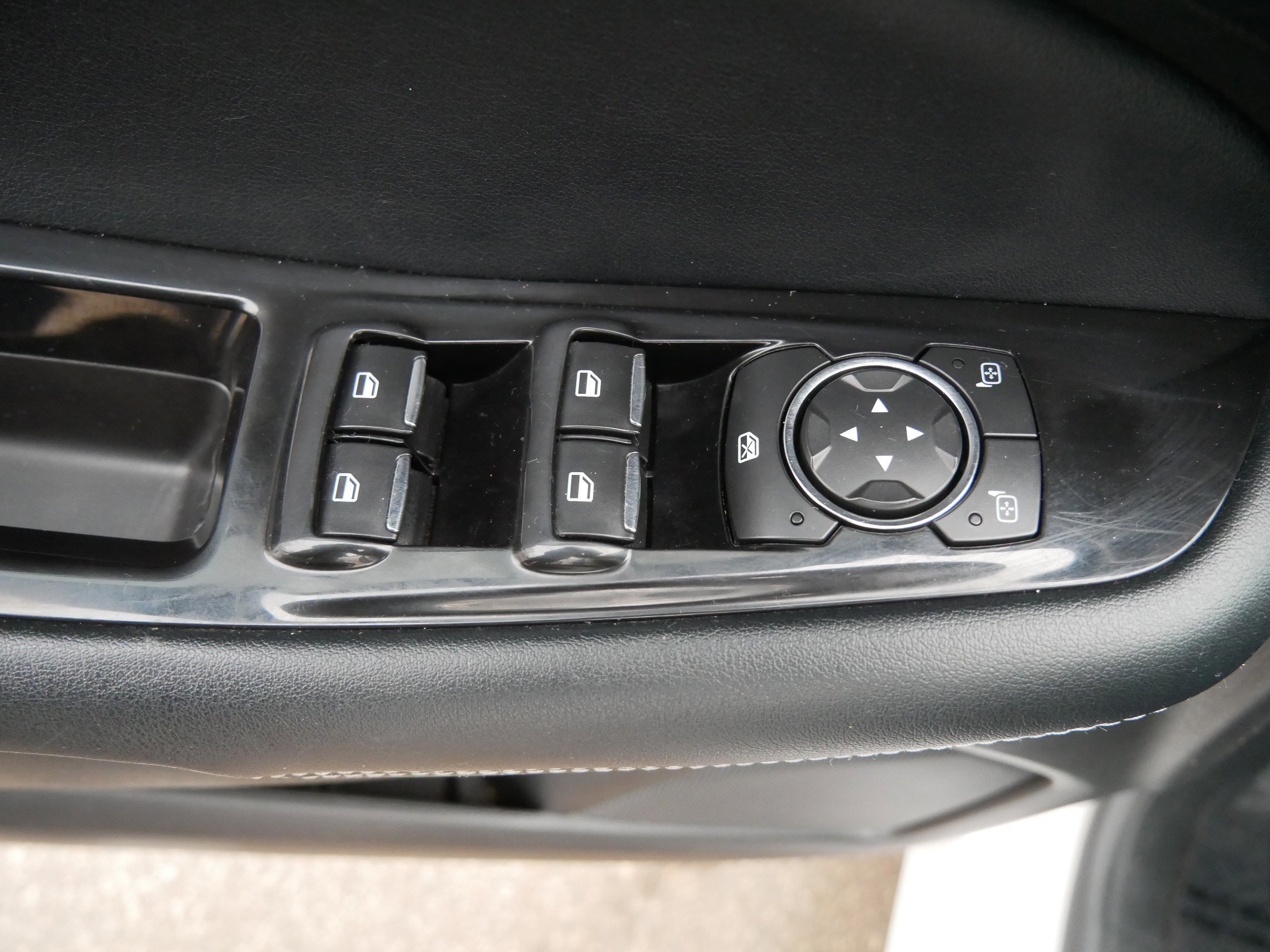 Certified 2017 Ford Edge Sport w/ Equipment Group 401A image 20