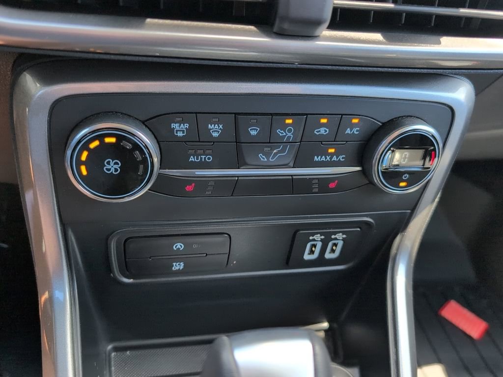 Certified 2020 Ford EcoSport SE w/ SE Convenience Package AWD/4WD image 16