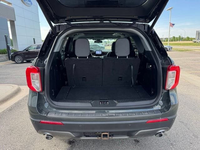 Certified 2023 Ford Explorer XLT w/ Equipment Group 202A AWD/4WD image 36