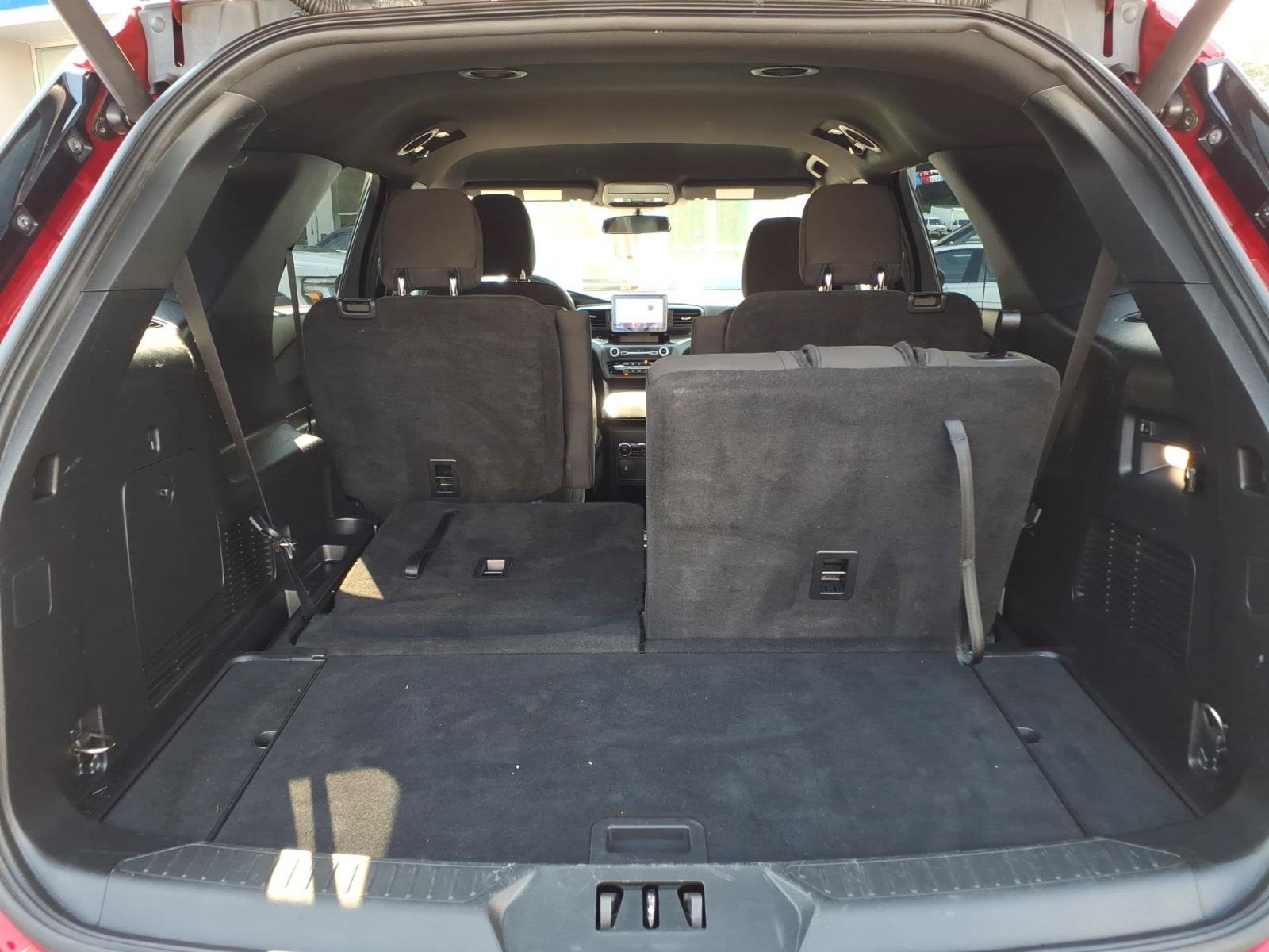 Certified 2020 Ford Explorer XLT w/ Comfort Package AWD/4WD image 27