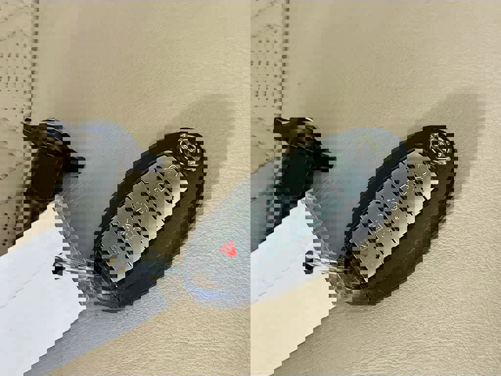 Used 2022 Nissan Armada Platinum image 25