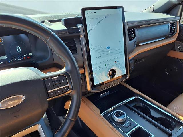 Certified 2024 Ford Expedition Platinum image 13