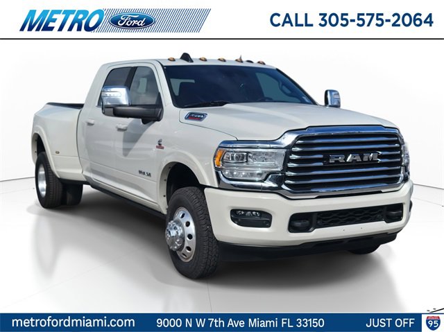 Used 2023 RAM 3500 Limited image 1