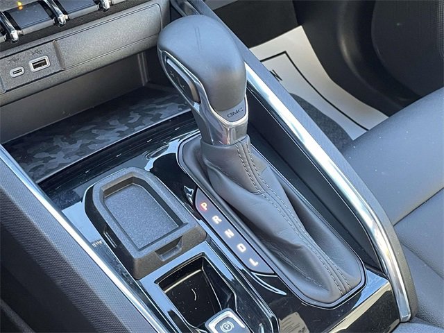 Used 2024 GMC Canyon Elevation w/ Elevation Premium Package image 29