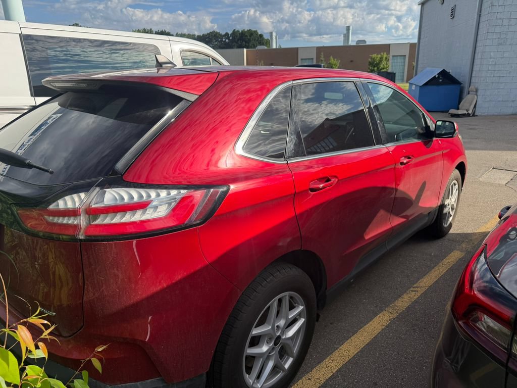 Certified 2023 Ford Edge SEL w/ Convenience Package AWD/4WD image 6