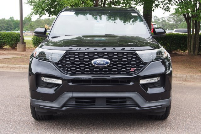 Certified 2020 Ford Explorer ST w/ Premium Technology Package AWD/4WD image 2