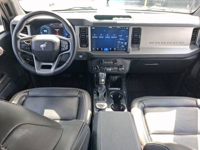 Certified 2025 Ford Bronco Outer Banks AWD/4WD image 7