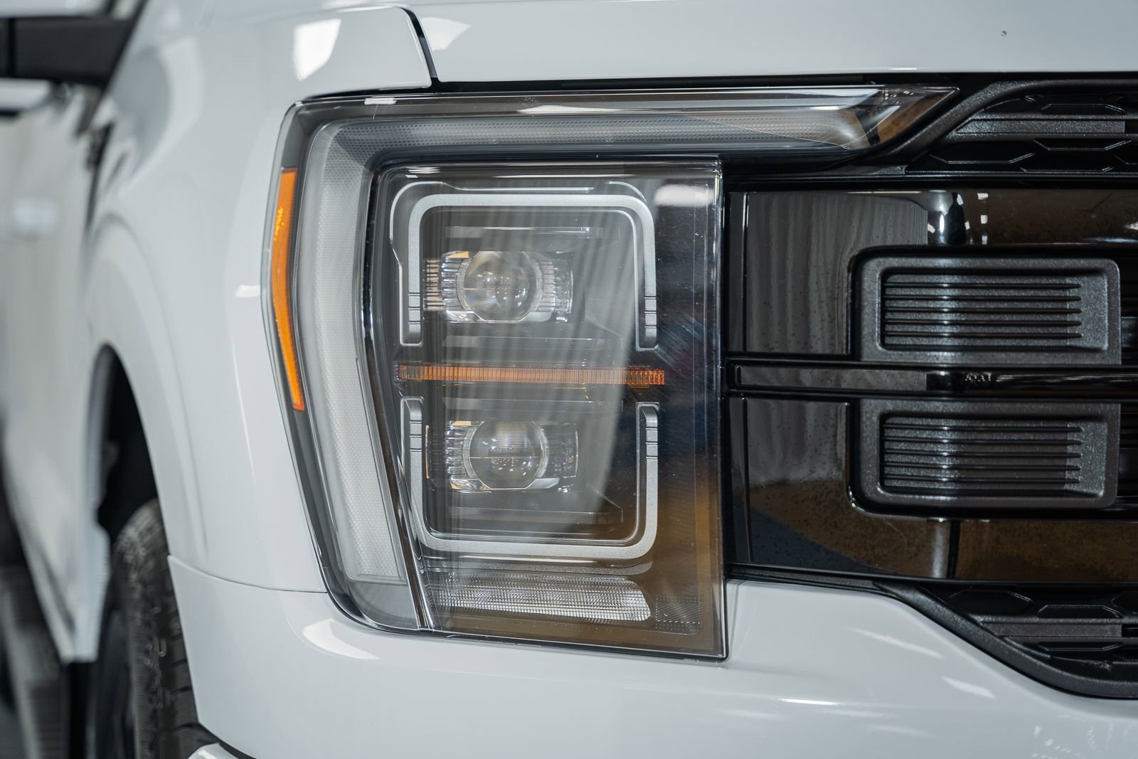 Certified 2023 Ford F150 Lariat w/ Equipment Group 502A High image 15