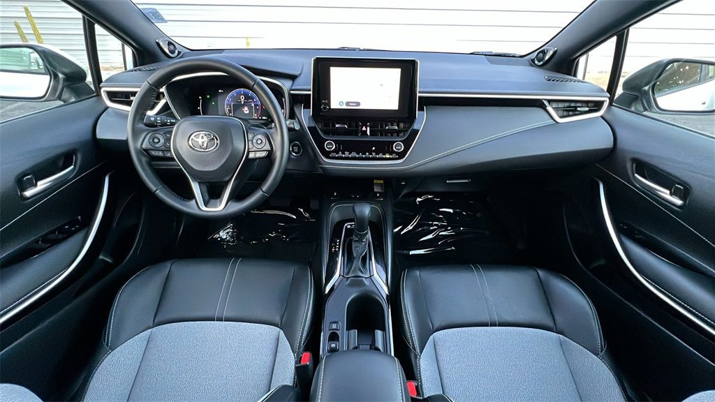 Used 2025 Toyota Corolla XSE image 7