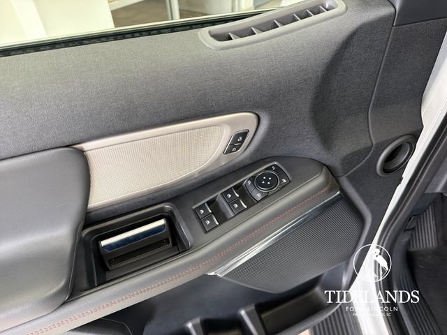 Certified 2025 Ford Expedition Active RWD image 15
