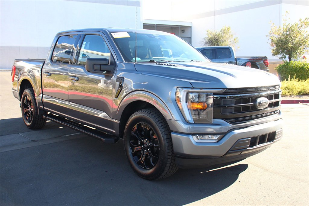 Certified 2022 Ford F150 XLT w/ Equipment Group 302A High image 11