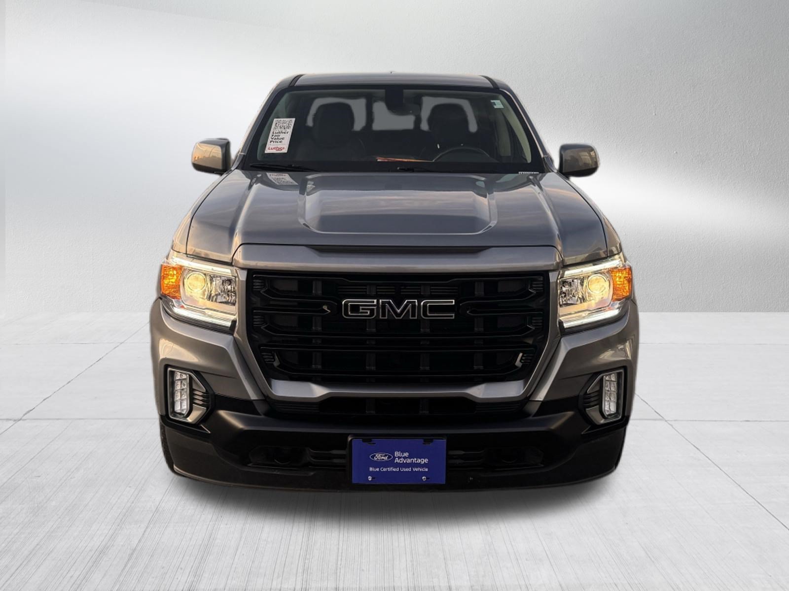 Used 2022 GMC Canyon Elevation w/ Elevation Premium Package AWD/4WD image 2