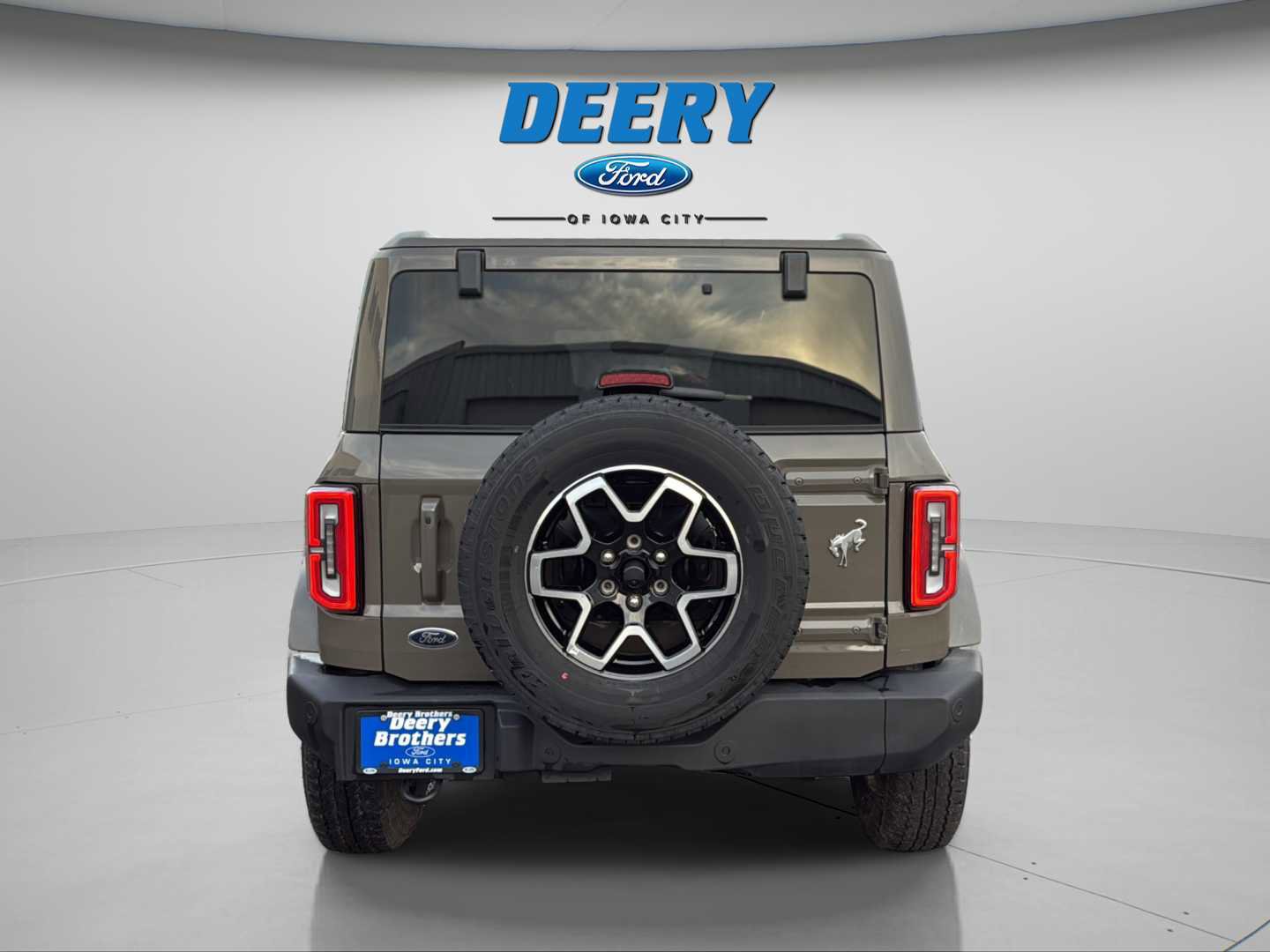 Certified 2025 Ford Bronco Outer Banks image 8