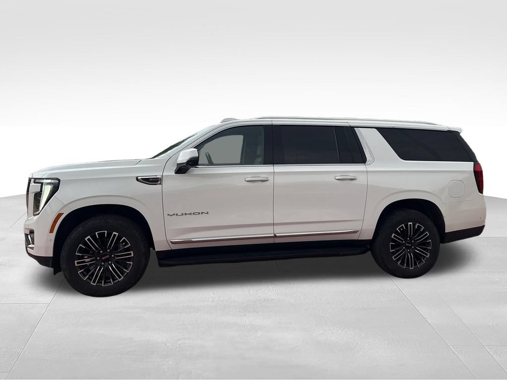Used 2025 GMC Yukon XL Elevation AWD/4WD image 6