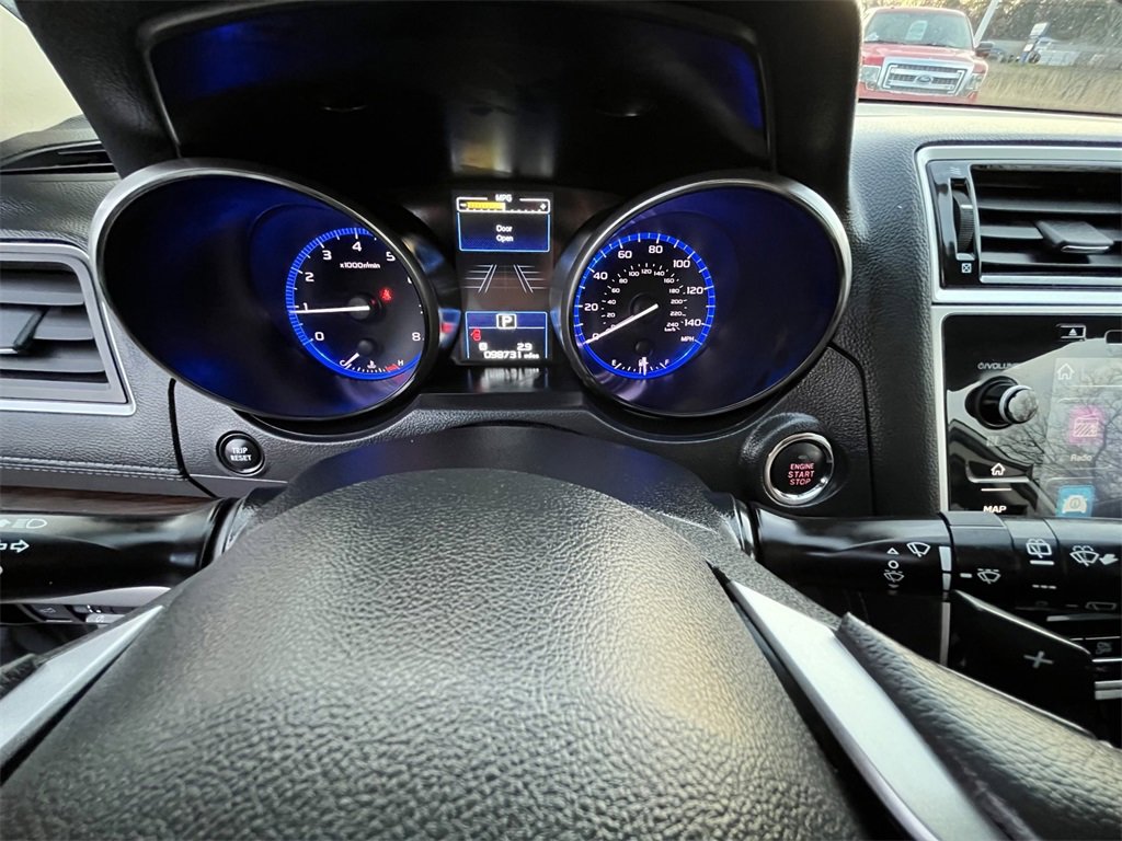 Used 2018 Subaru Outback 2.5i Touring image 17