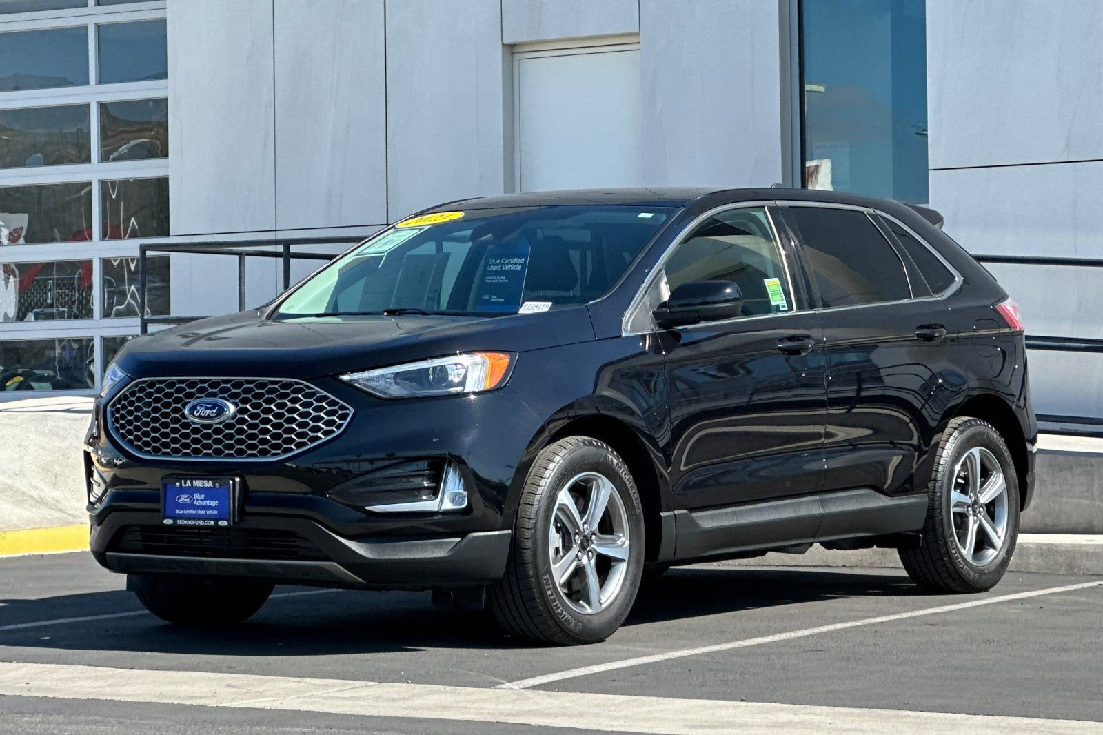 Certified 2023 Ford Edge SEL w/ Convenience Package AWD/4WD image 7