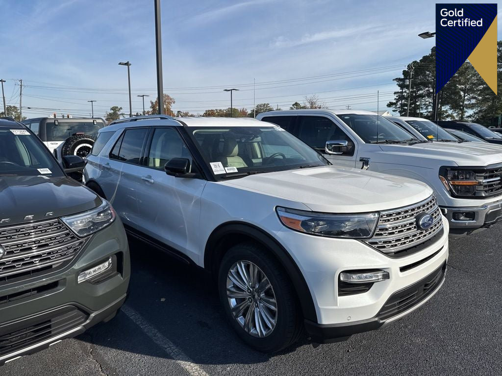 Certified 2022 Ford Explorer Limited w/ Limited Technology Package