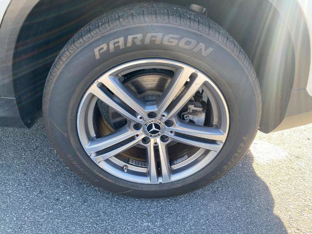 Used 2021 Mercedes-Benz GLC 300 GLC 300 image 30