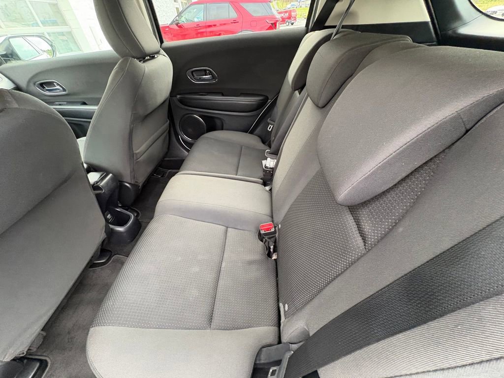 Used 2021 Honda HR-V EX image 24