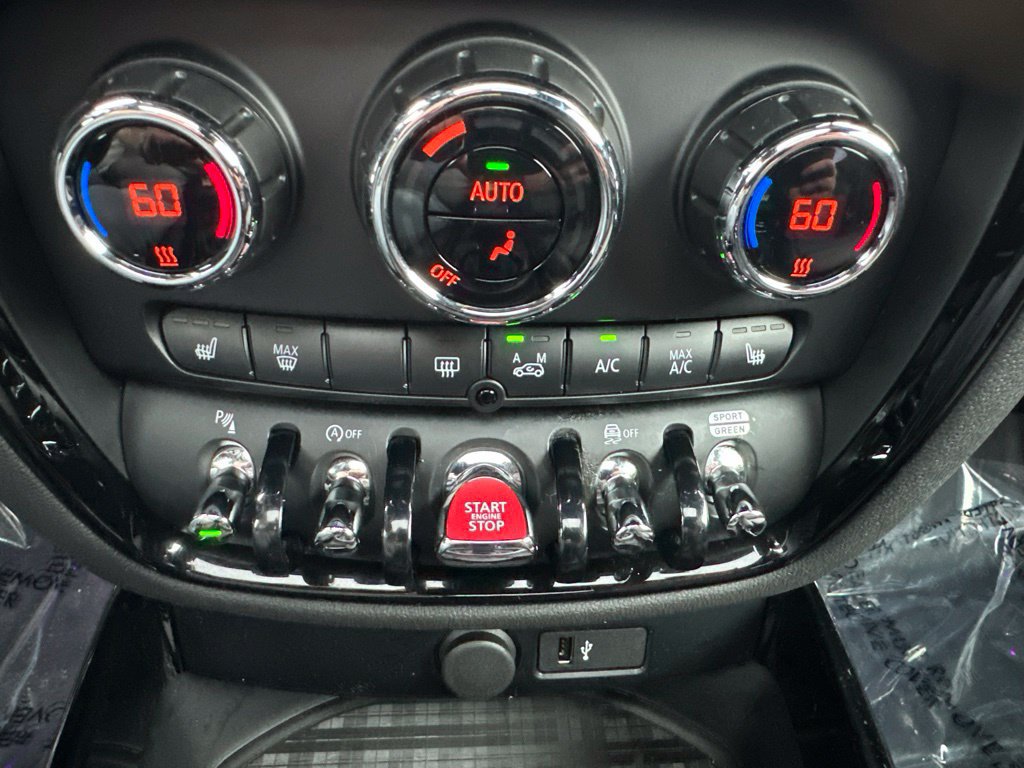 Used 2021 MINI Cooper Clubman S w/ Driver Assistance Package AWD/4WD image 51