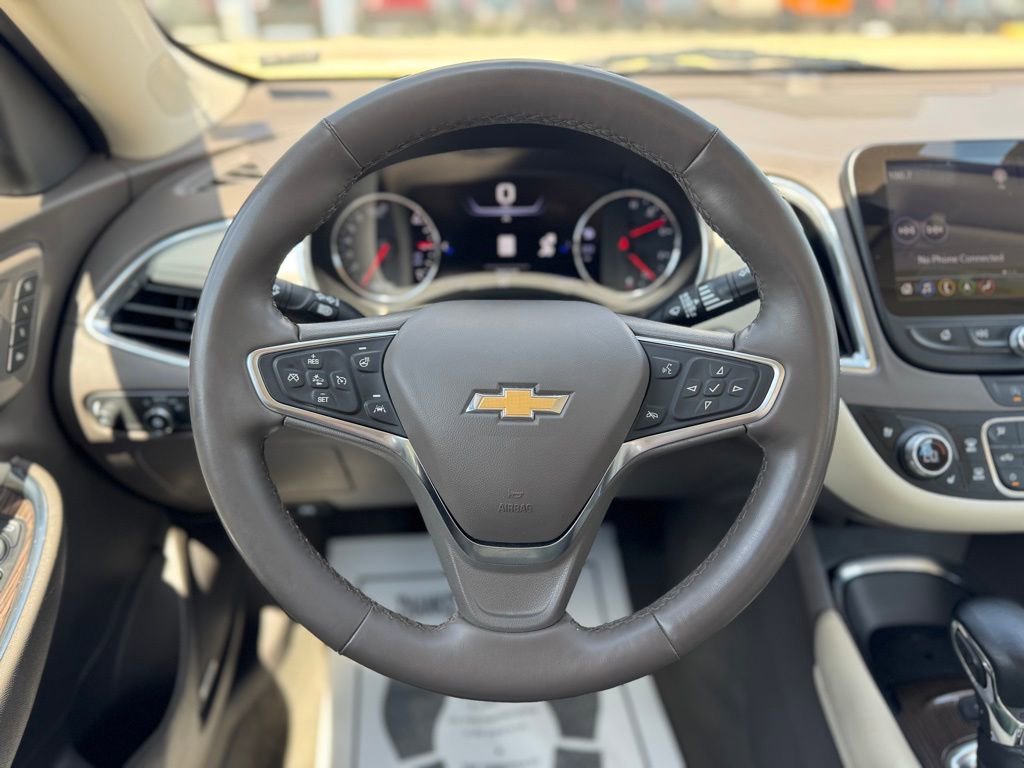 Used 2024 Chevrolet Malibu LT FWD image 15