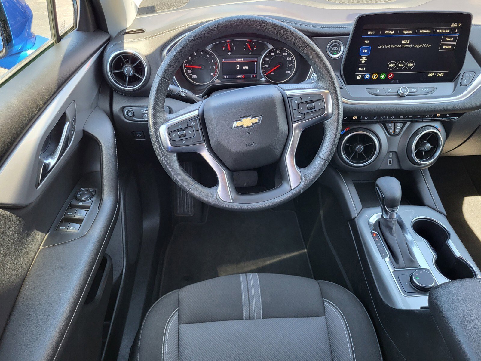 Used 2025 Chevrolet Blazer LT image 14