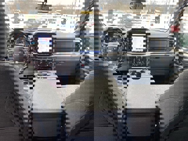 Certified 2022 Ford F150 XLT w/ Equipment Group 302A High image 29