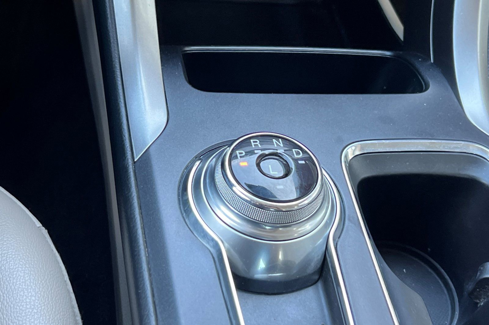 Certified 2020 Ford Fusion SEL FWD image 21
