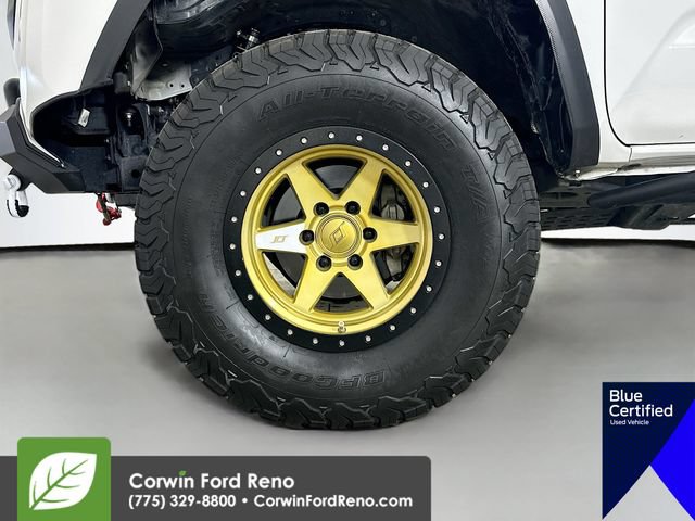 Used 2017 Toyota Tacoma TRD Off-Road AWD/4WD image 35