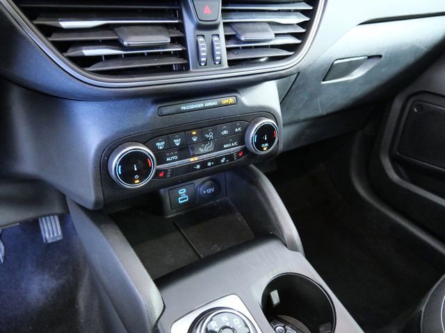 Certified 2023 Ford Escape Active AWD/4WD image 18