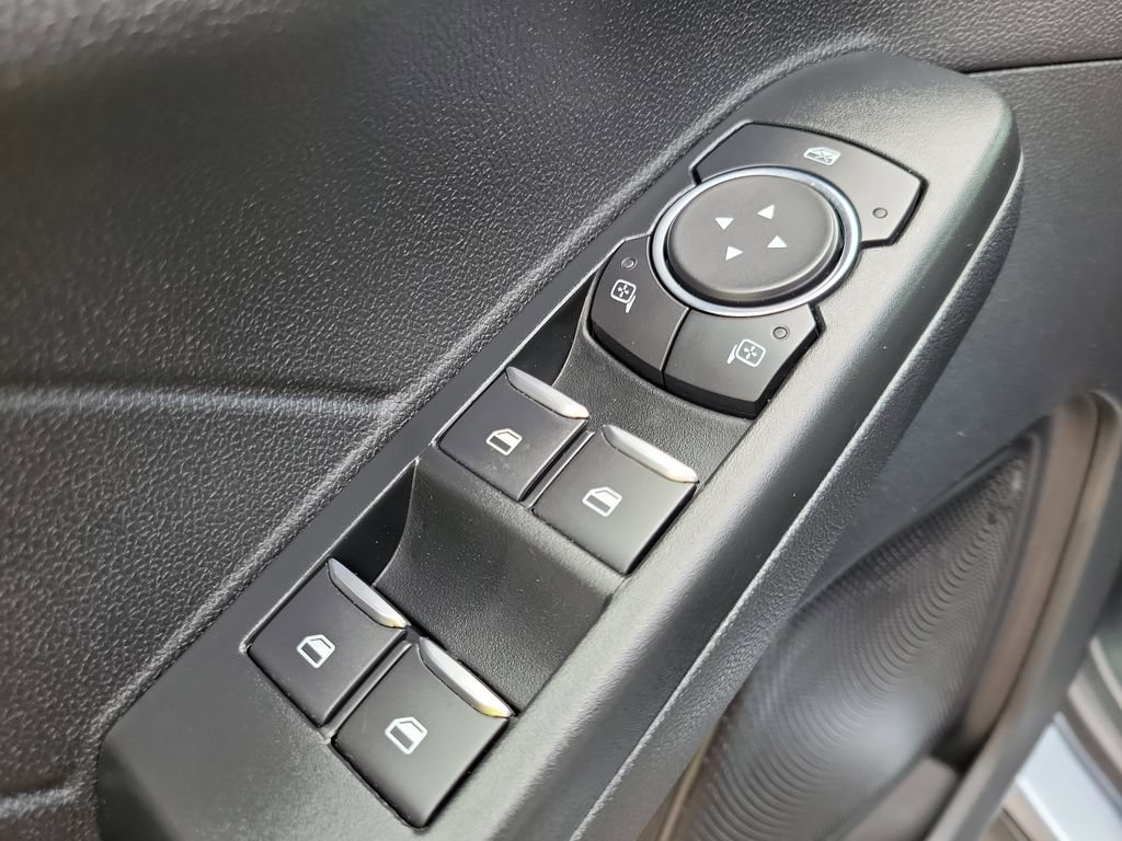 Certified 2022 Ford Escape SEL AWD/4WD image 18