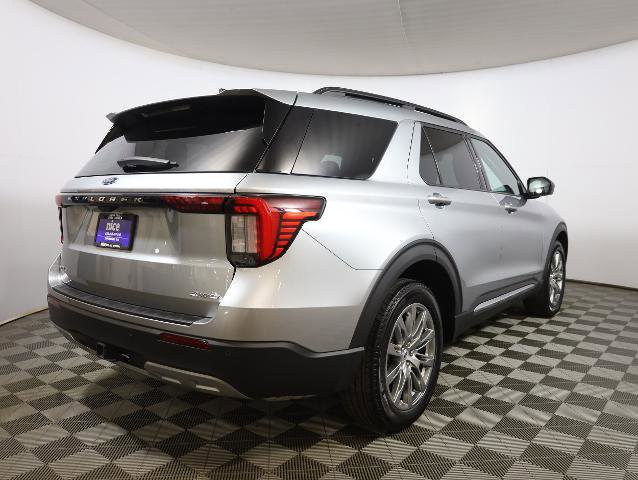 Certified 2025 Ford Explorer Active w/ Active Comfort Package image 4