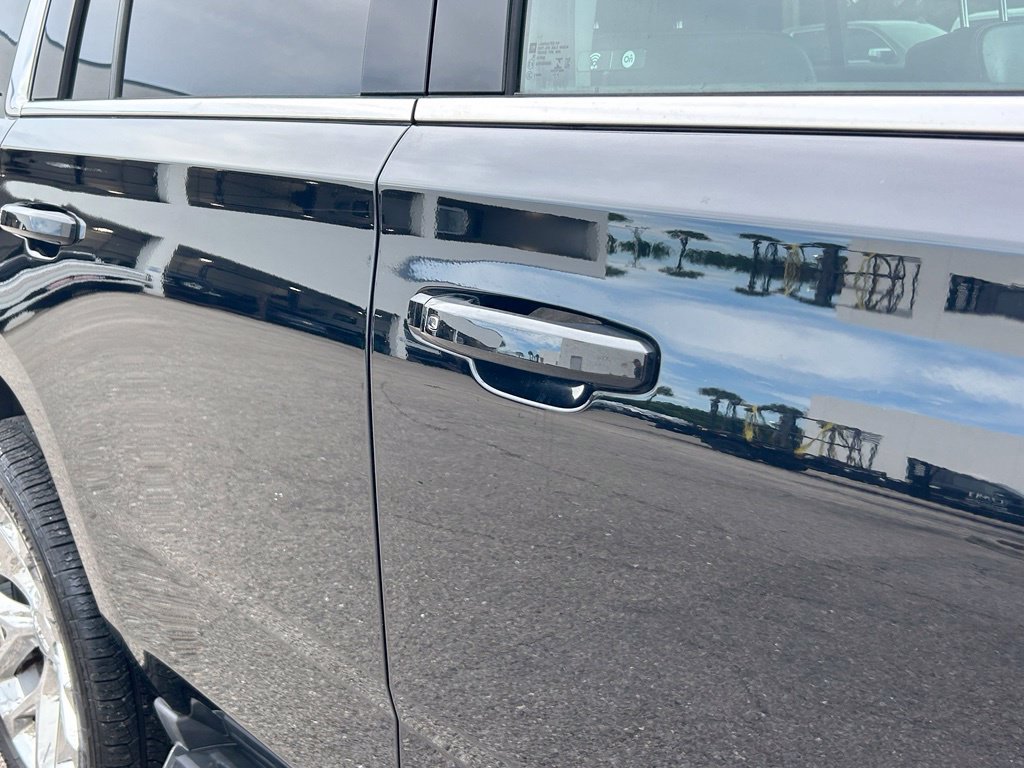 Used 2020 GMC Yukon SLT w/ Open Road Package RWD image 21