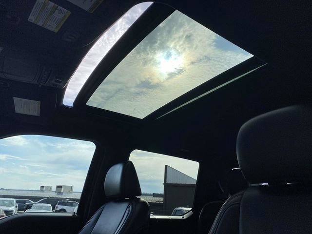 Certified 2022 Ford F350 Lariat w/ Tremor Off-Road Package image 18