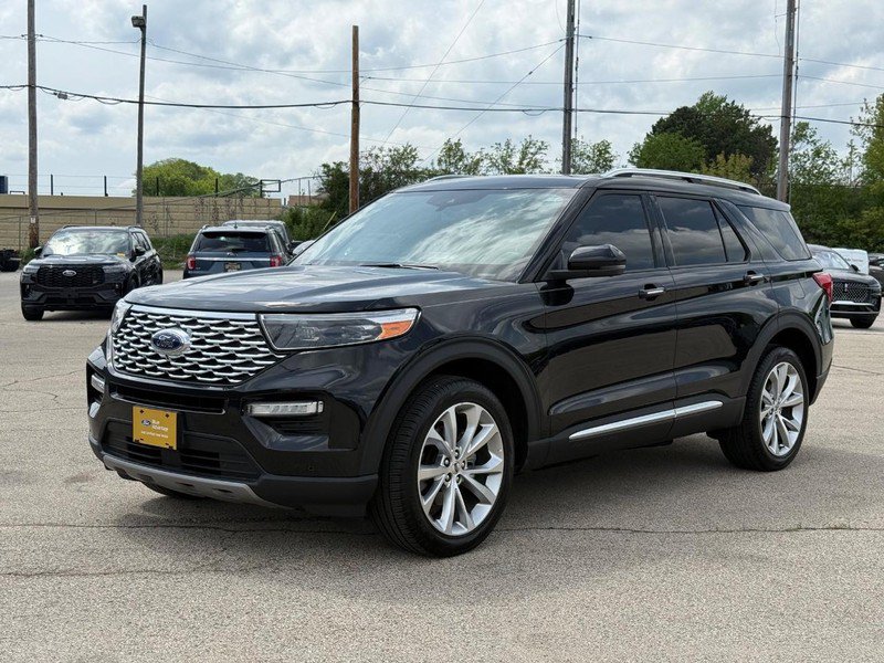 Certified 2023 Ford Explorer Platinum w/ Technology Package AWD/4WD image 10