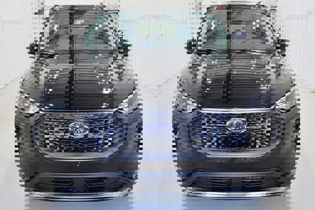 Certified 2024 Ford Escape SE image 25