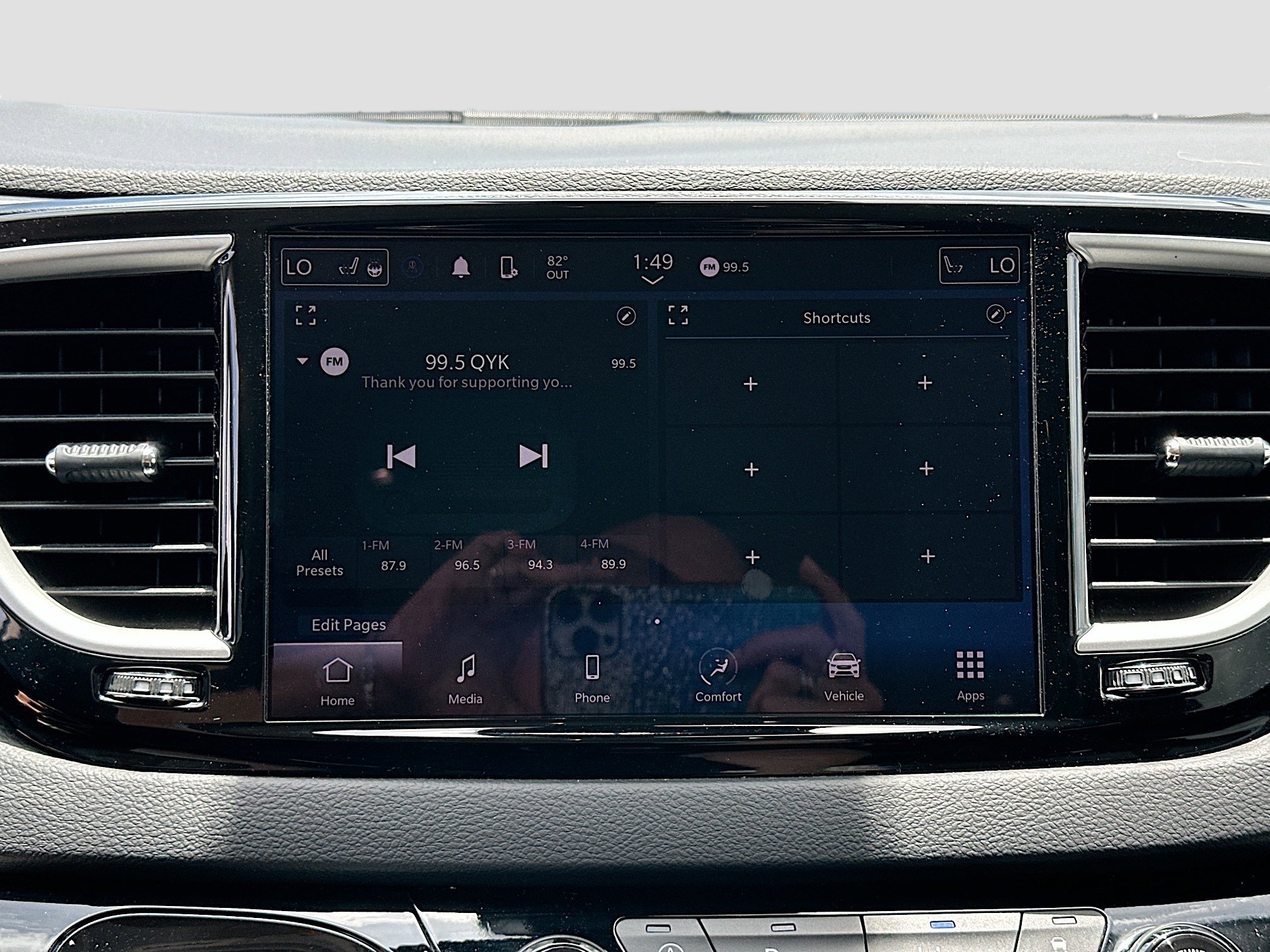 Used 2024 Chrysler Pacifica Touring-L FWD image 14