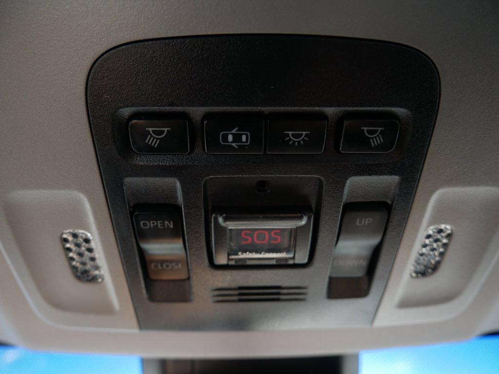 Used 2019 Toyota Camry SE FWD image 27
