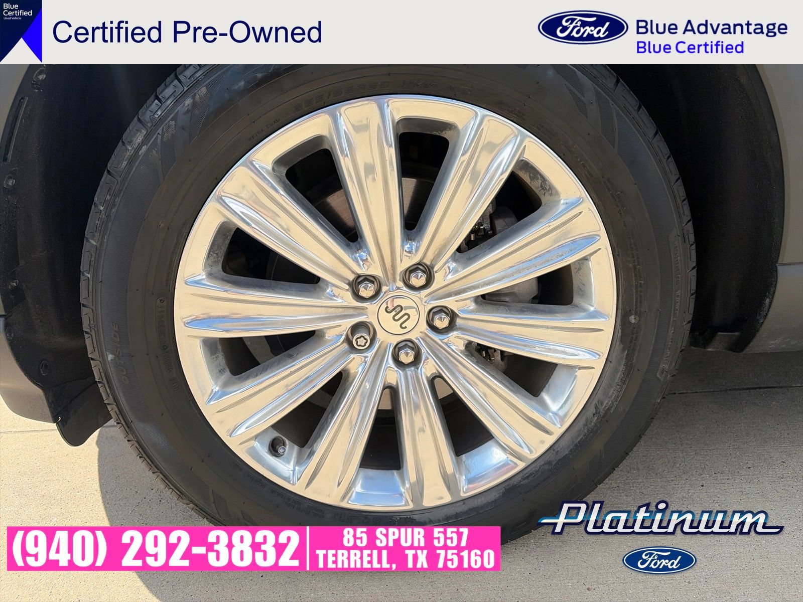 Certified 2022 Ford Explorer King Ranch w/ Technology Package AWD/4WD image 9