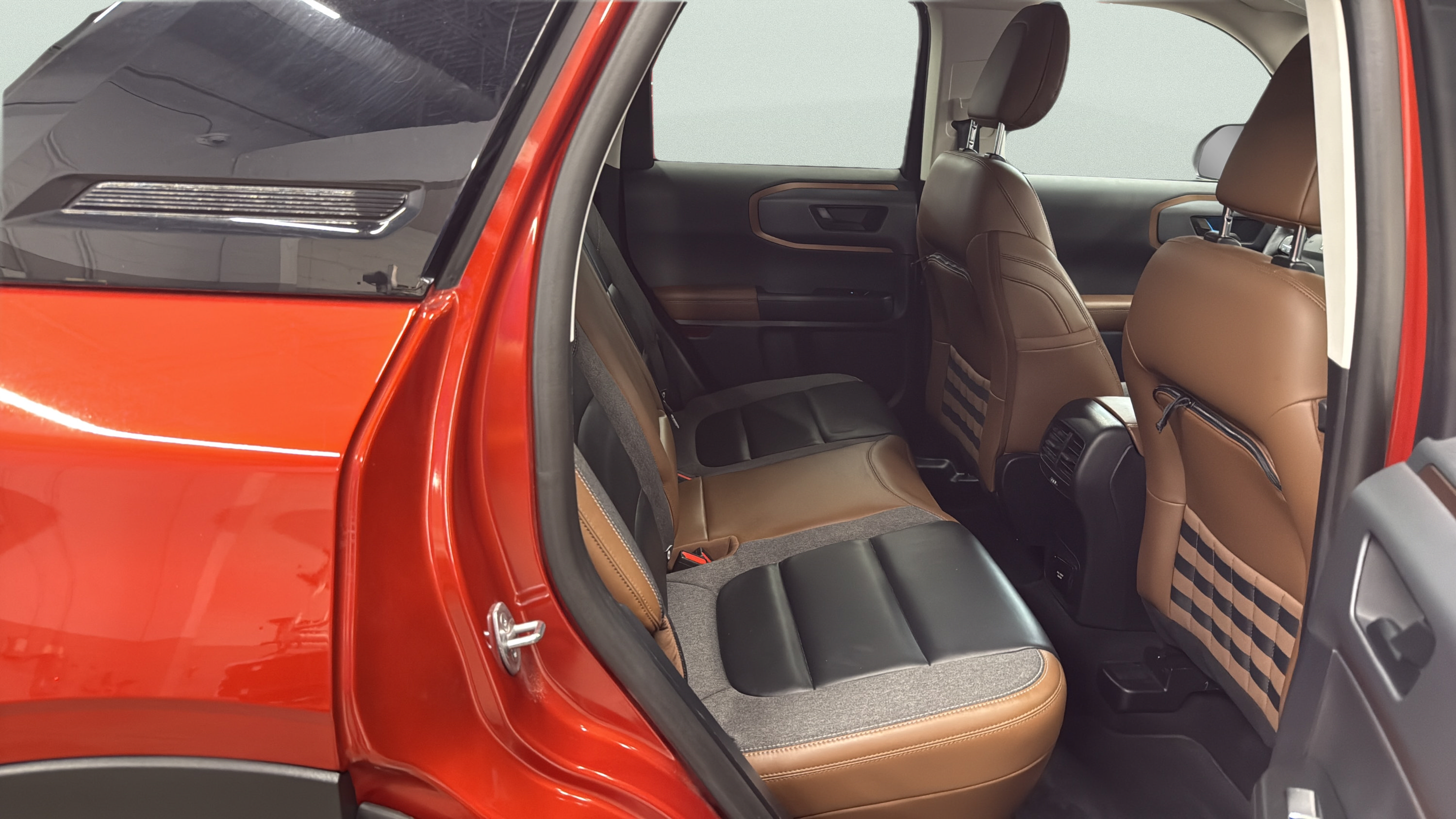 Certified 2023 Ford Bronco Sport Outer Banks AWD/4WD image 16