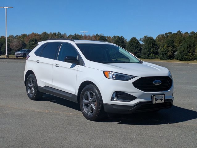 Certified 2022 Ford Edge SEL w/ Sport Appearance Package image 8