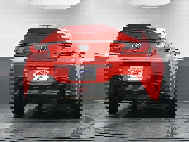 Used 2025 Toyota GR86 Premium w/ Performance Package RWD image 15