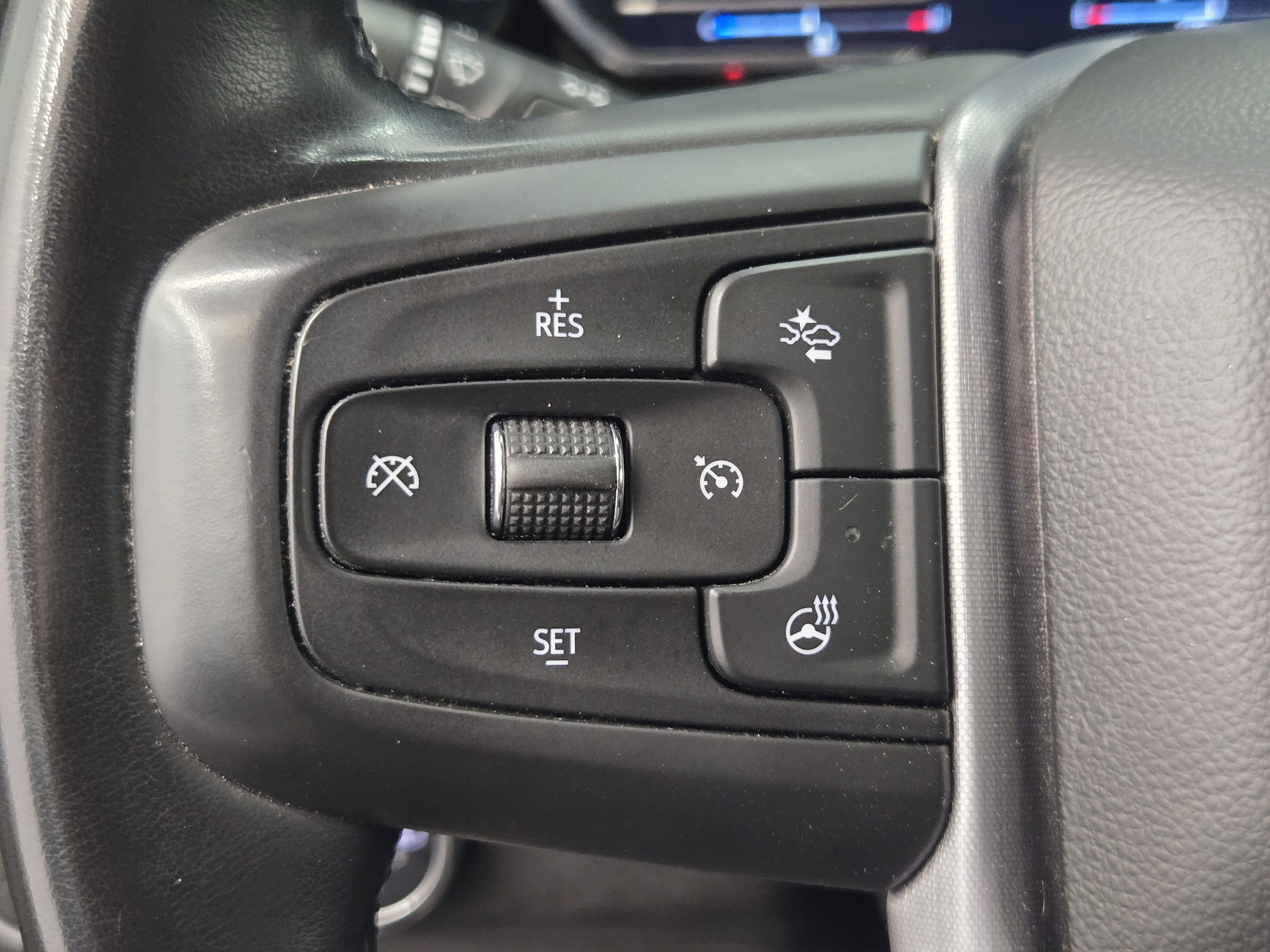 Used 2024 GMC Sierra 1500 SLT RWD image 28