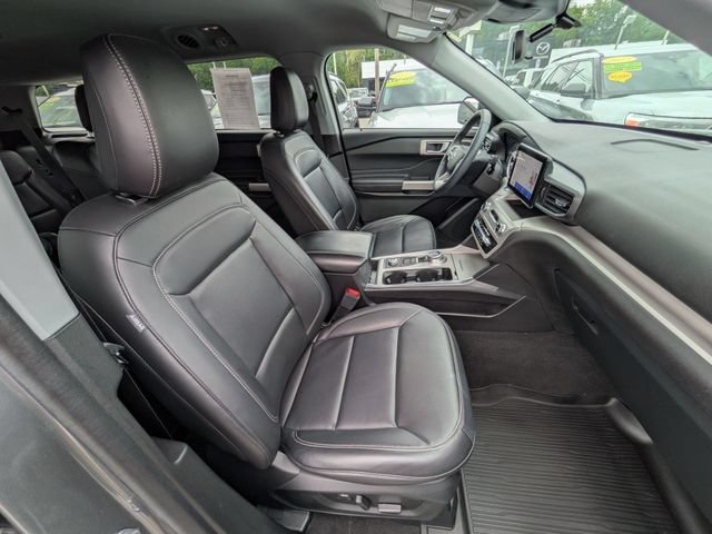 Certified 2023 Ford Explorer XLT w/ Equipment Group 202A AWD/4WD image 21
