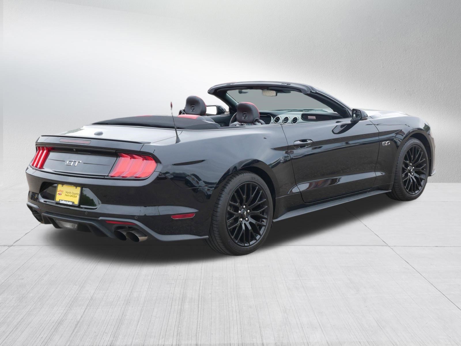 Certified 2022 Ford Mustang GT Premium RWD image 7