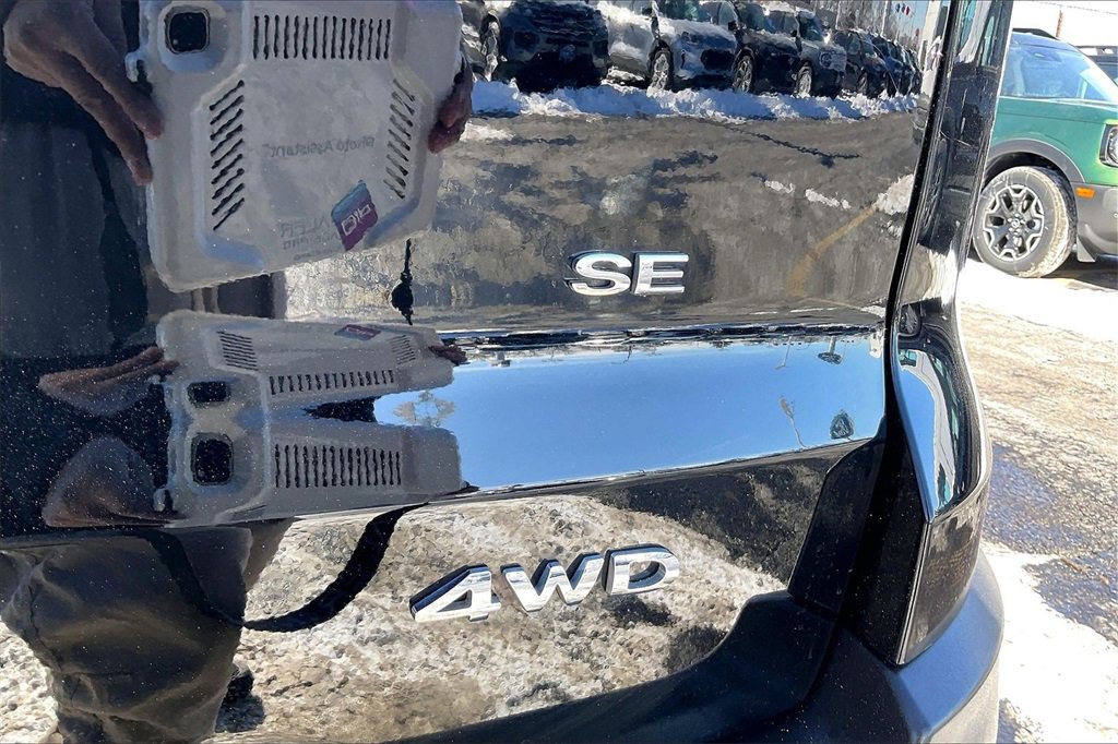 Certified 2021 Ford EcoSport SE w/ SE Appearance Package image 7